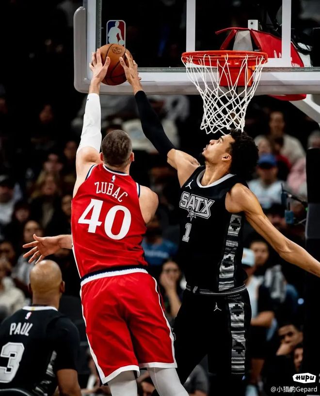 快船主场惨败马刺 伦纳德独木难支队友集体低迷